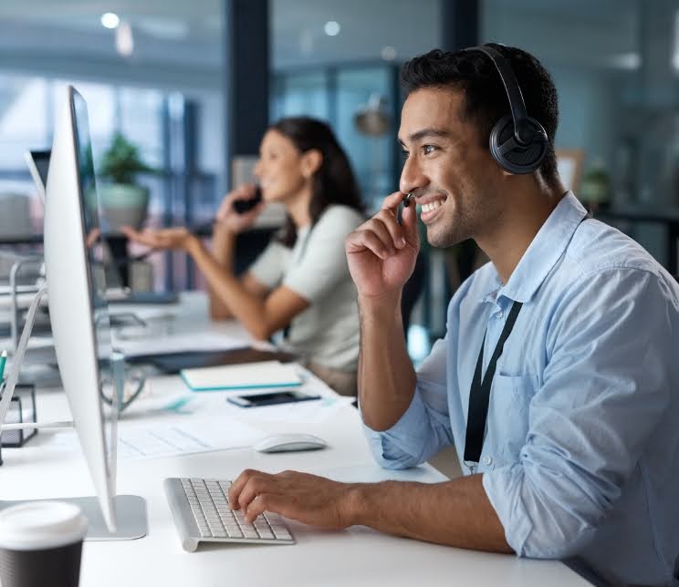 How Managed IT Services Help You Save Time and Money 7 How Managed IT Services Help You Save Time and Money 7
