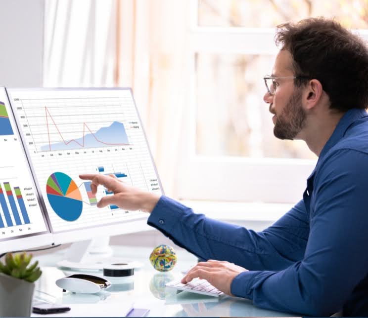 4. Predictive Analytics Knowing What Comes Next 4. Predictive Analytics: Knowing What Comes Next