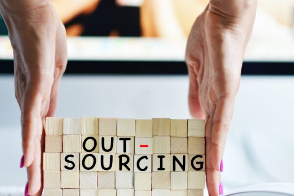 Top 10 Benefits of Outsourcing Managed IT Services for Small Businesses