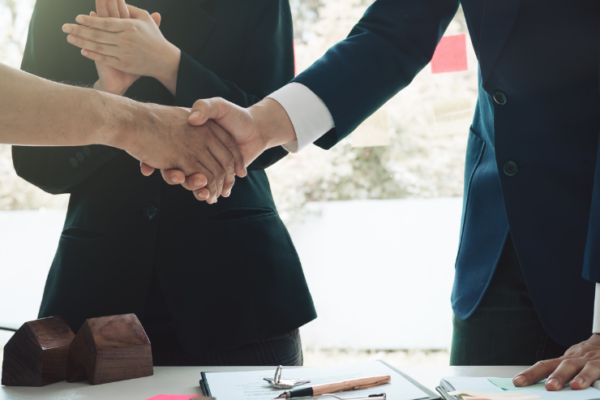 How a Tech Recruitment Agency Gives You the Edge 3