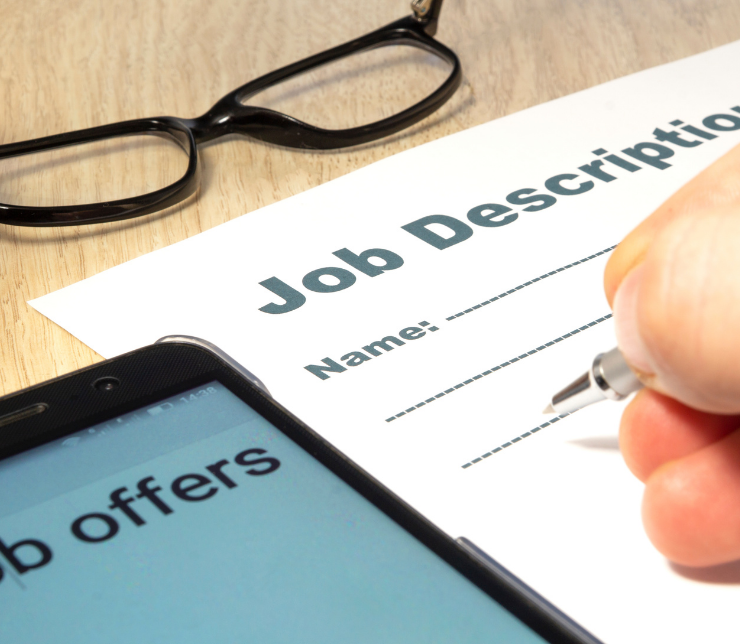 How to Write a Job Description That Actually Attracts Top Engineers 8